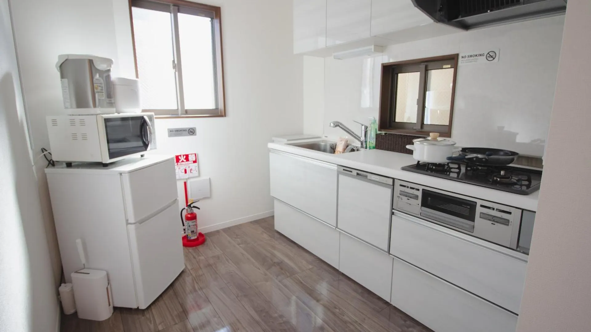 Qiqi House Serenity 新築一軒家宿 Brand New Exclusive 3-Story House Near Tokyo Skytree Asakusa 0*,